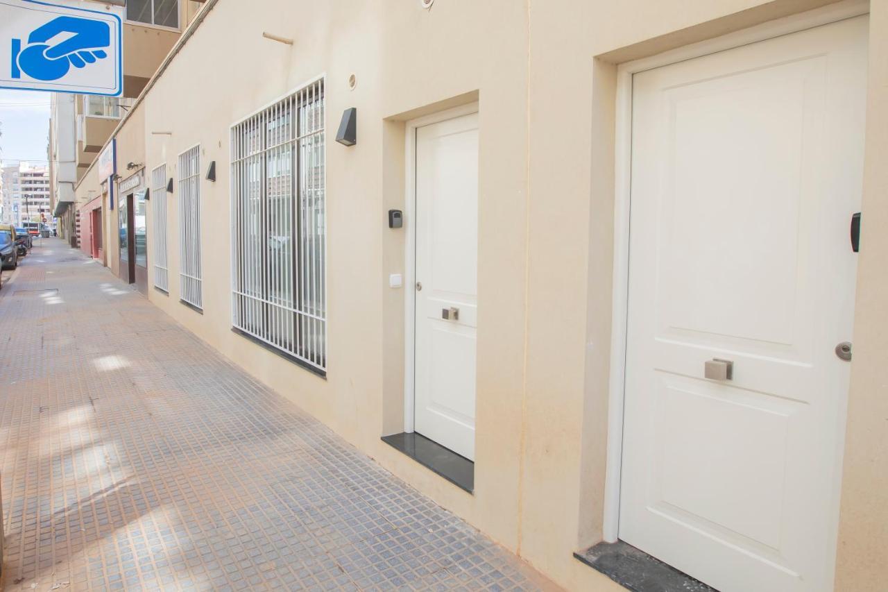 Del Parque Flats San Andres Apartamento Málaga Exterior foto